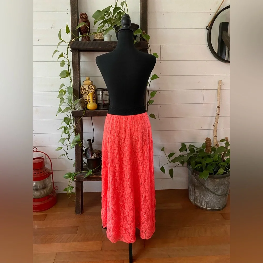 LuLaRoe: Vibrant Neon Coral Orange A-Line Lace Skirt